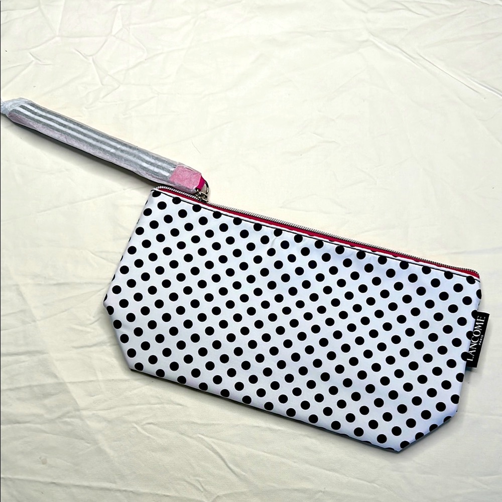 BRAND NEW IN BAG! Lancôme Black and White Polka Dot Clutch cosmetic bag. 9.5” L